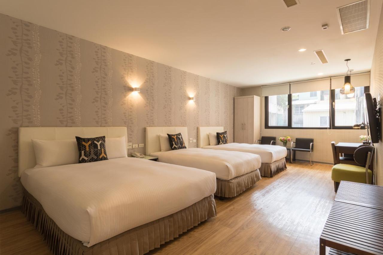 Just Enjoy Business Hotel Tainan Eksteriør billede