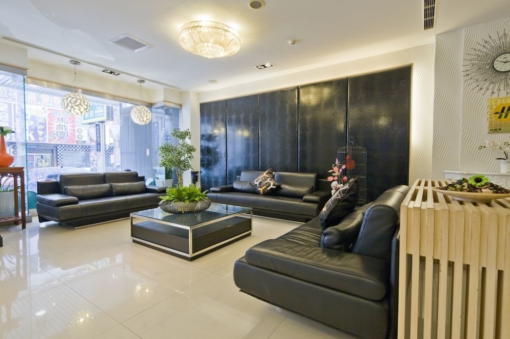 Just Enjoy Business Hotel Tainan Eksteriør billede