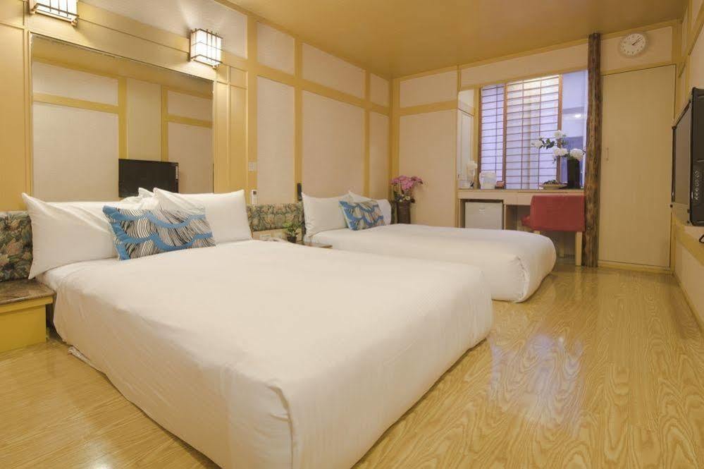 Just Enjoy Business Hotel Tainan Eksteriør billede