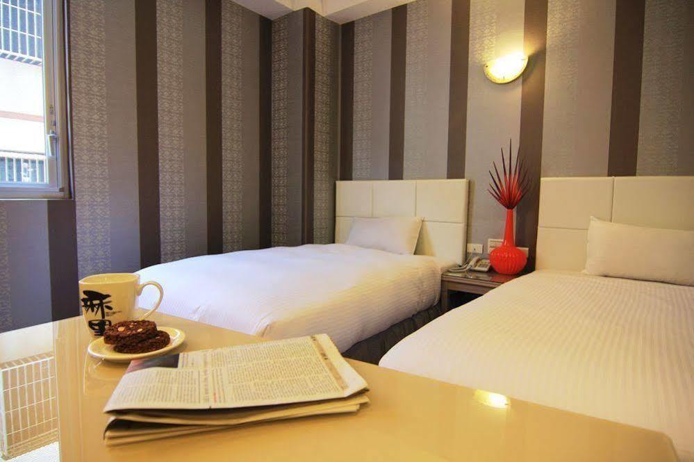 Just Enjoy Business Hotel Tainan Eksteriør billede
