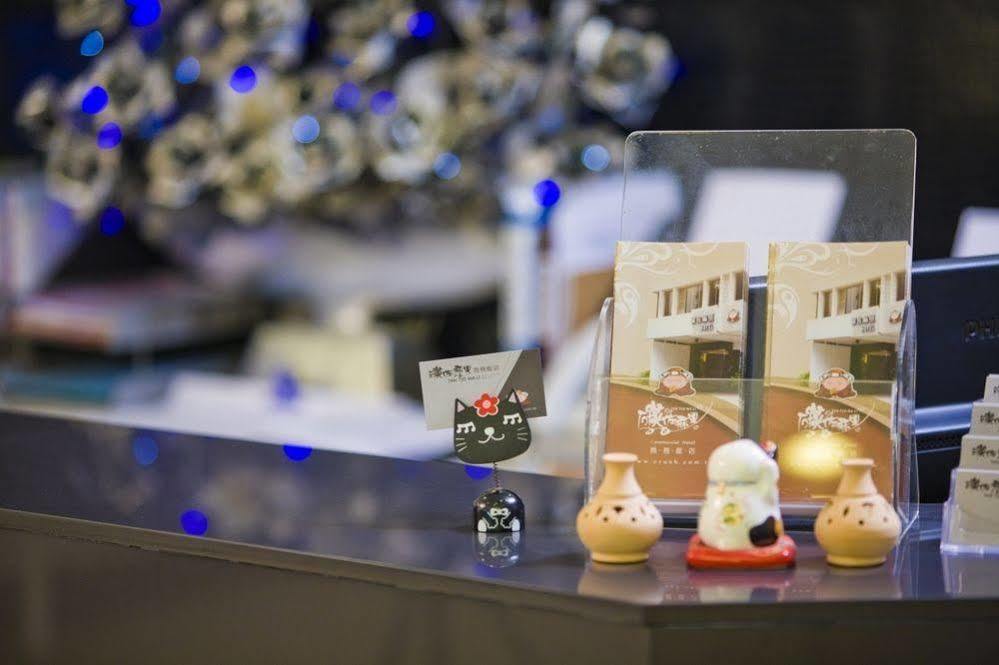 Just Enjoy Business Hotel Tainan Eksteriør billede